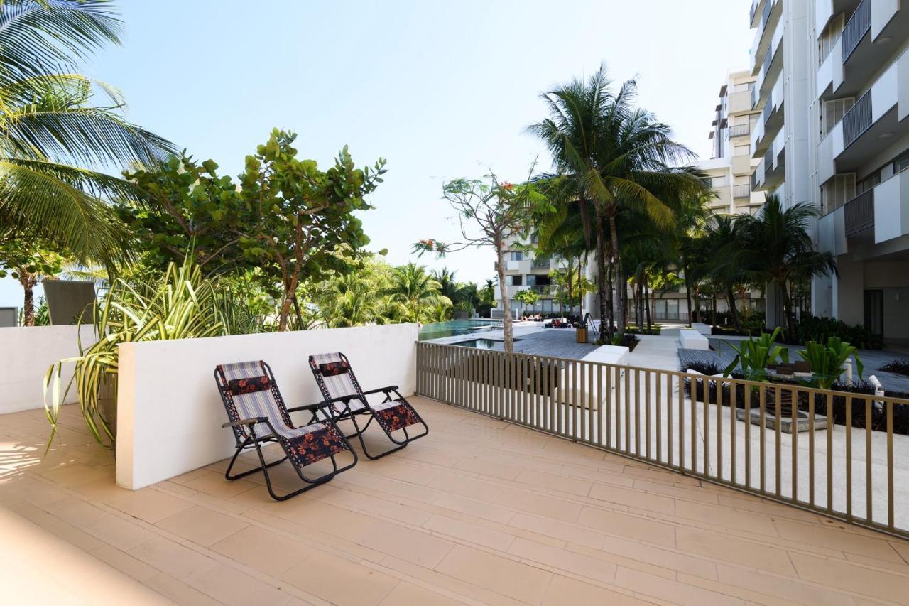 By The Sea Beach Front Apartment Бату-Ферринги Экстерьер фото