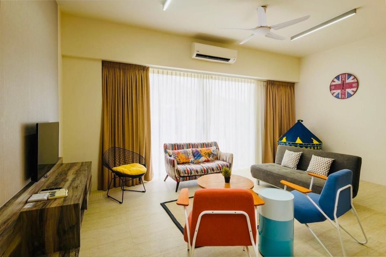 By The Sea Beach Front Apartment Бату-Ферринги Экстерьер фото